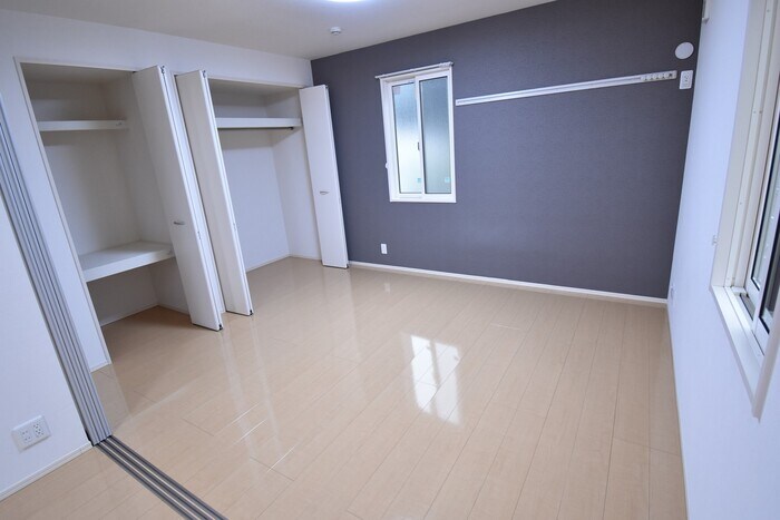  アヴァンサール　仁