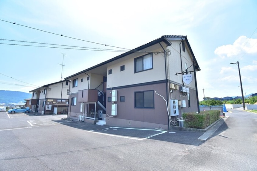  ファミール河野　C棟