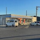 ローソン さぬき長尾税務署前店(コンビニ)まで102m 花水木 A棟