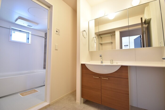  ガーデンクォーツ　B棟