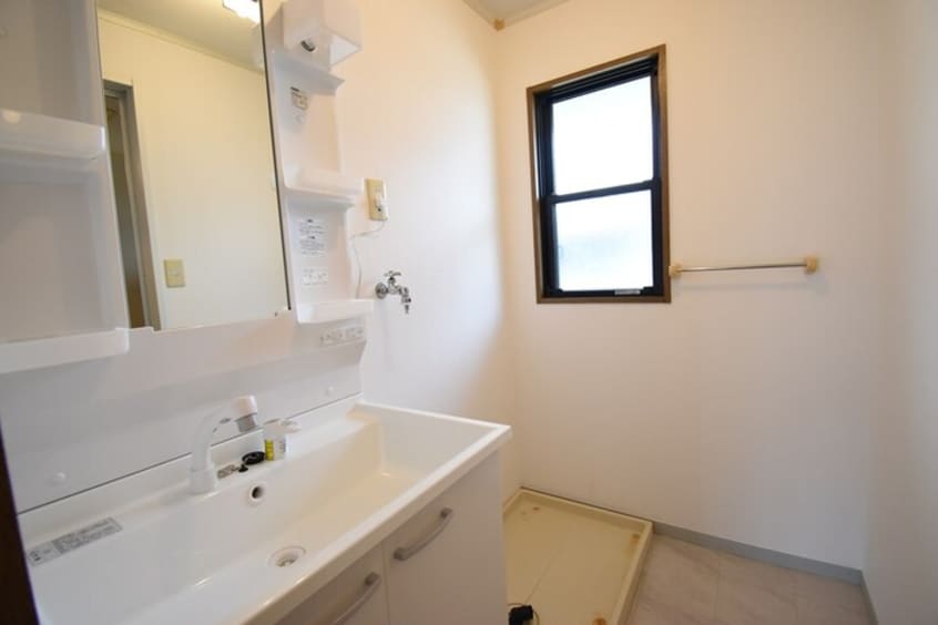  ロイヤルコート　セラ