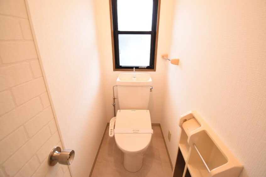  ロイヤルコート　セラ