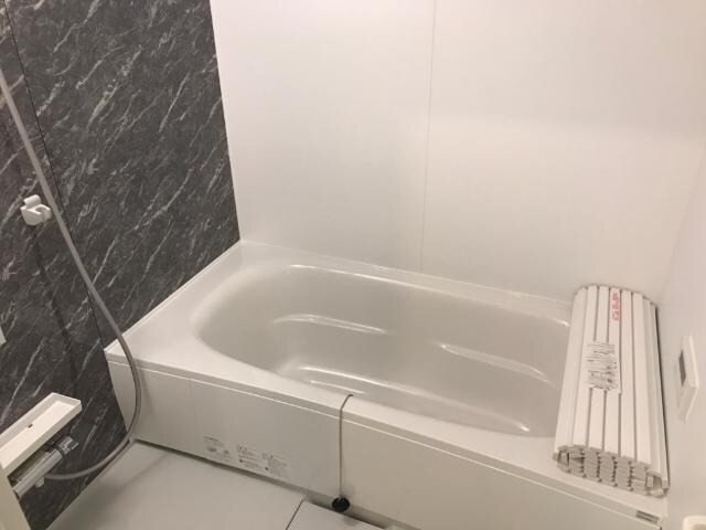 １６１６サイズ浴槽 サノーレ