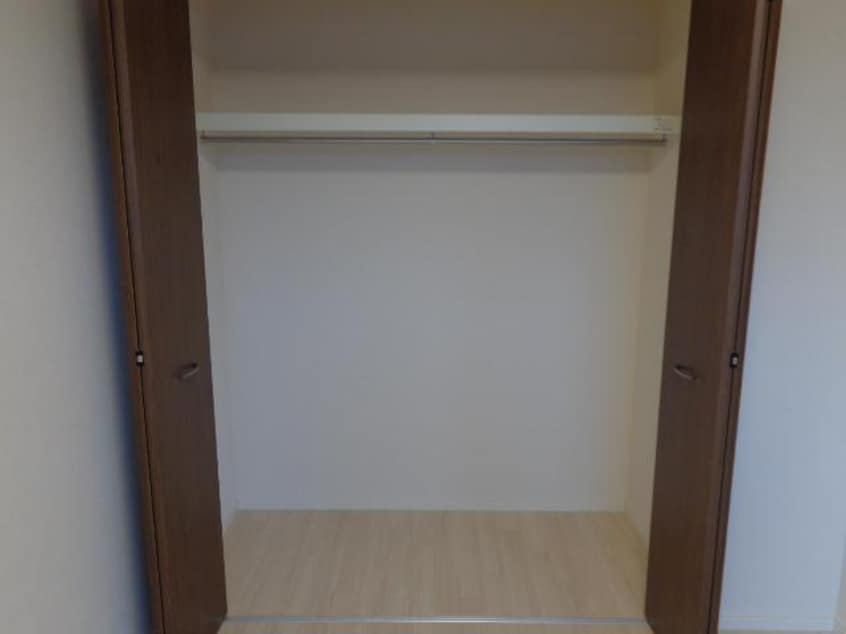 収納 ミラフローレス