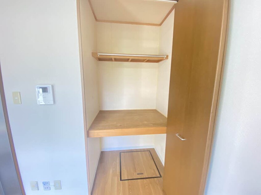  ディアス中塚　B棟