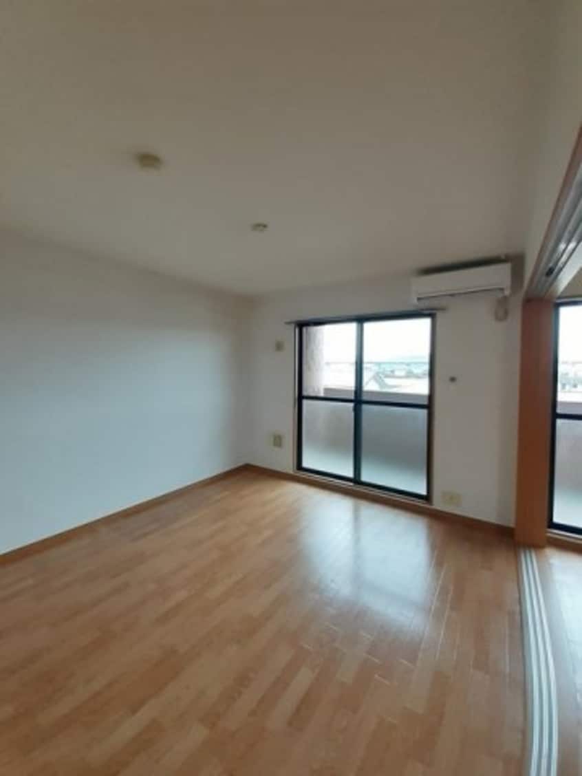  グランディール・Ｓ