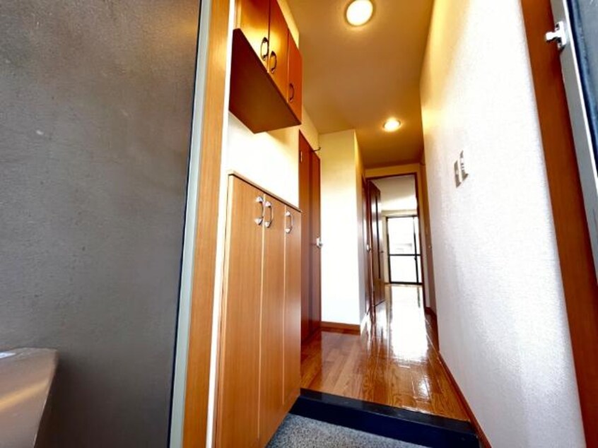 玄関 ファインパストラルⅡ