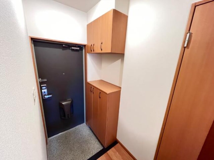 玄関 ファインパストラルⅡ