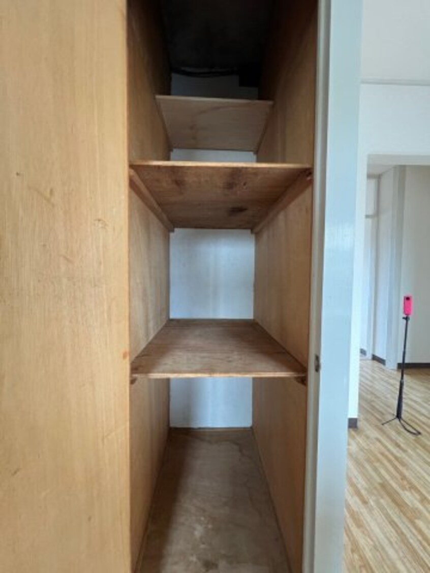  ラ・トゥール高松町　F1