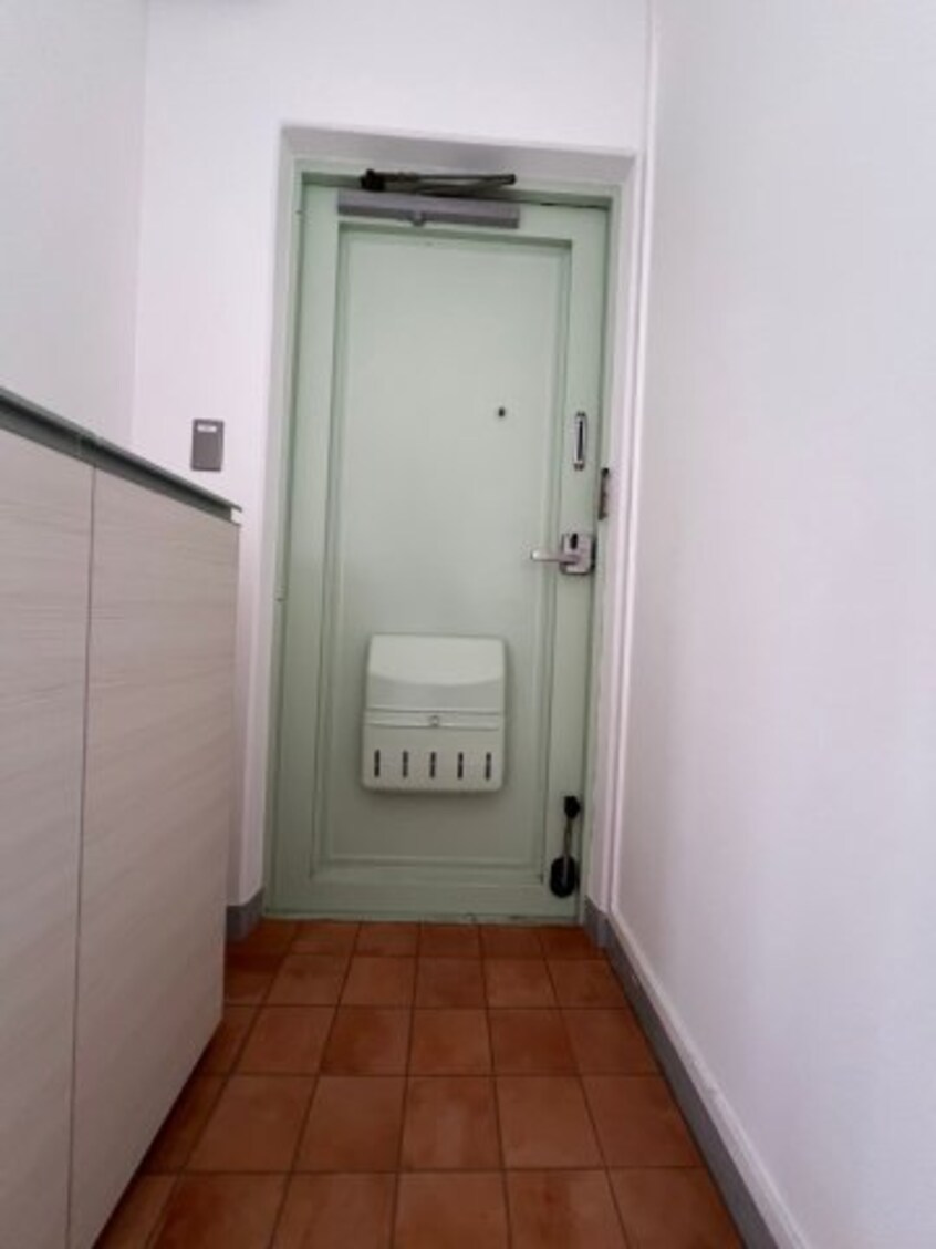  ラ・トゥール高松町　F1