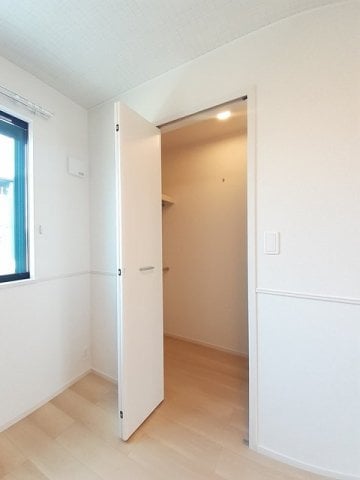  ルルディ　モトヤマＢ