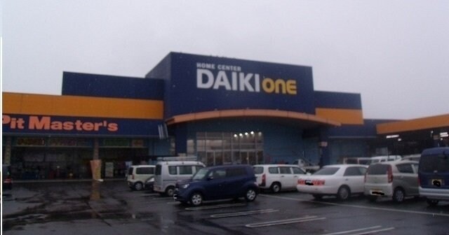 ダイキさんまで1200m リバーサイド川島Ａ