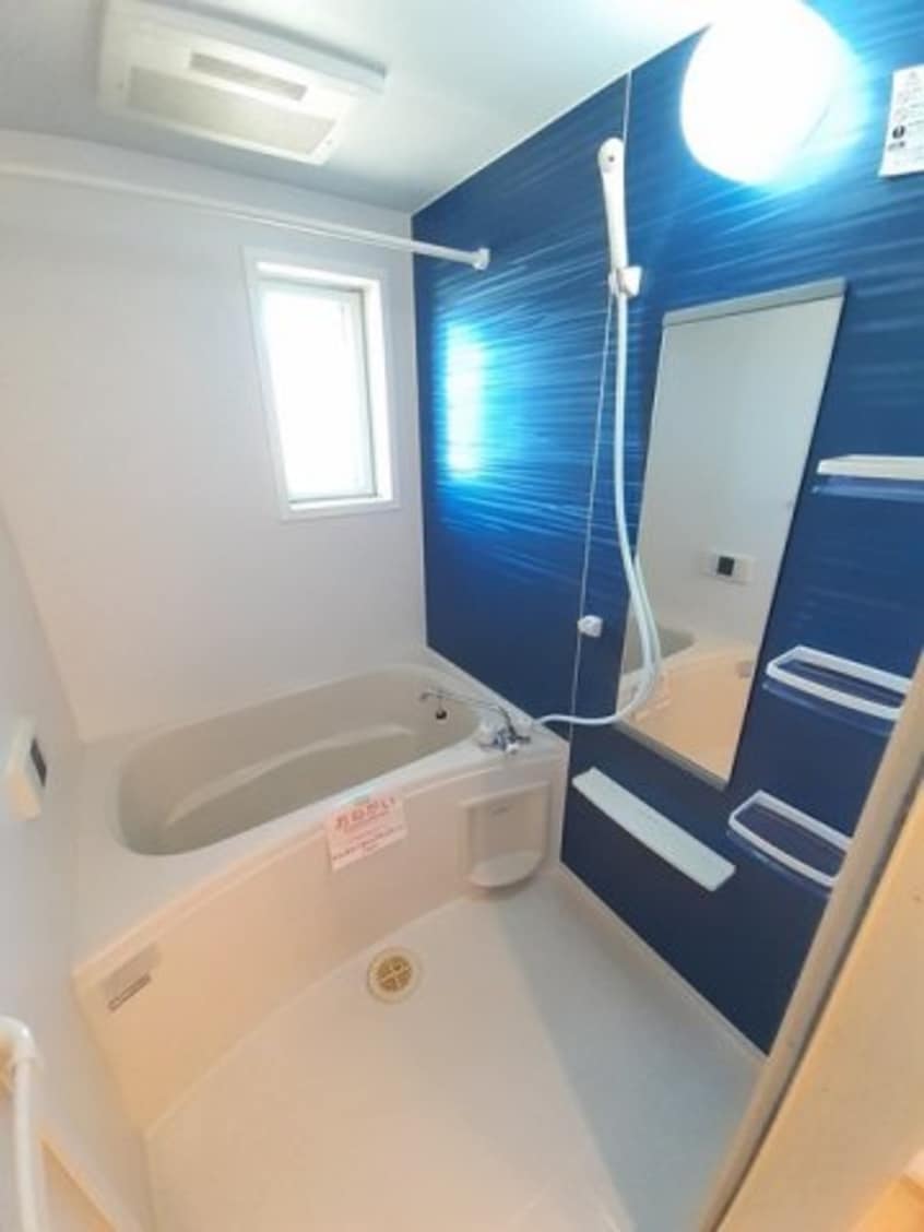  リバーサイド川島Ａ