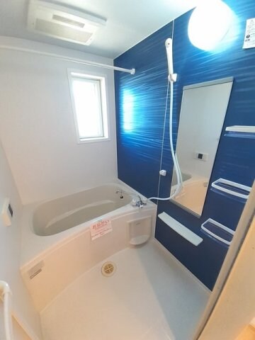  リバーサイド川島Ａ