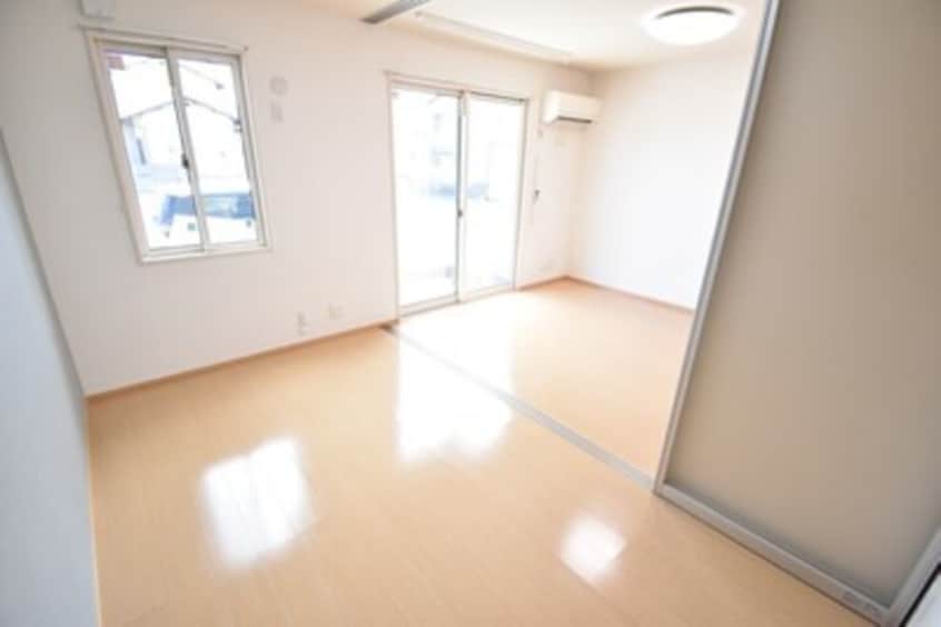  グリーン　ビット民