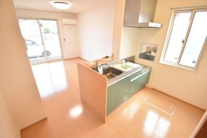  グリーン　ビット民