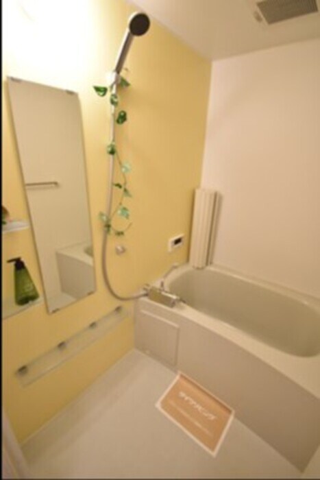  グリーン　ビット民