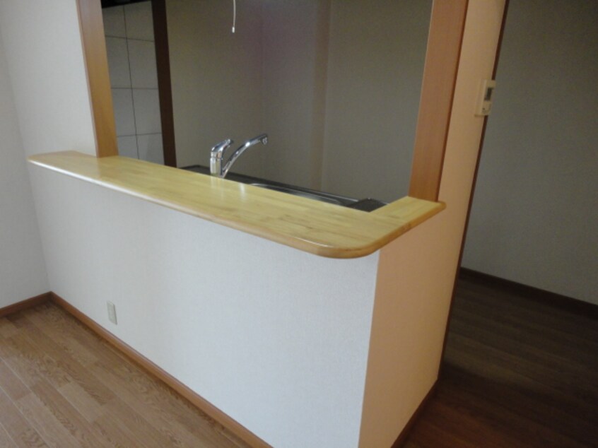 キッチン ロイヤルコーポ中川