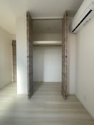  ユニヴェール　E棟