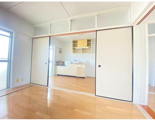  ヴィラナリー長尾　Ⅱ棟