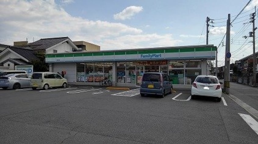 ファミリーマート福岡町南店さんまで370m ハッピー・レモンＣ