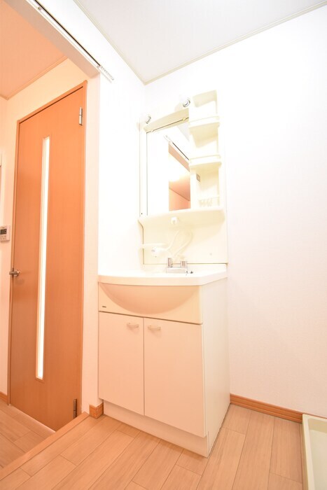  ホワイトウイング