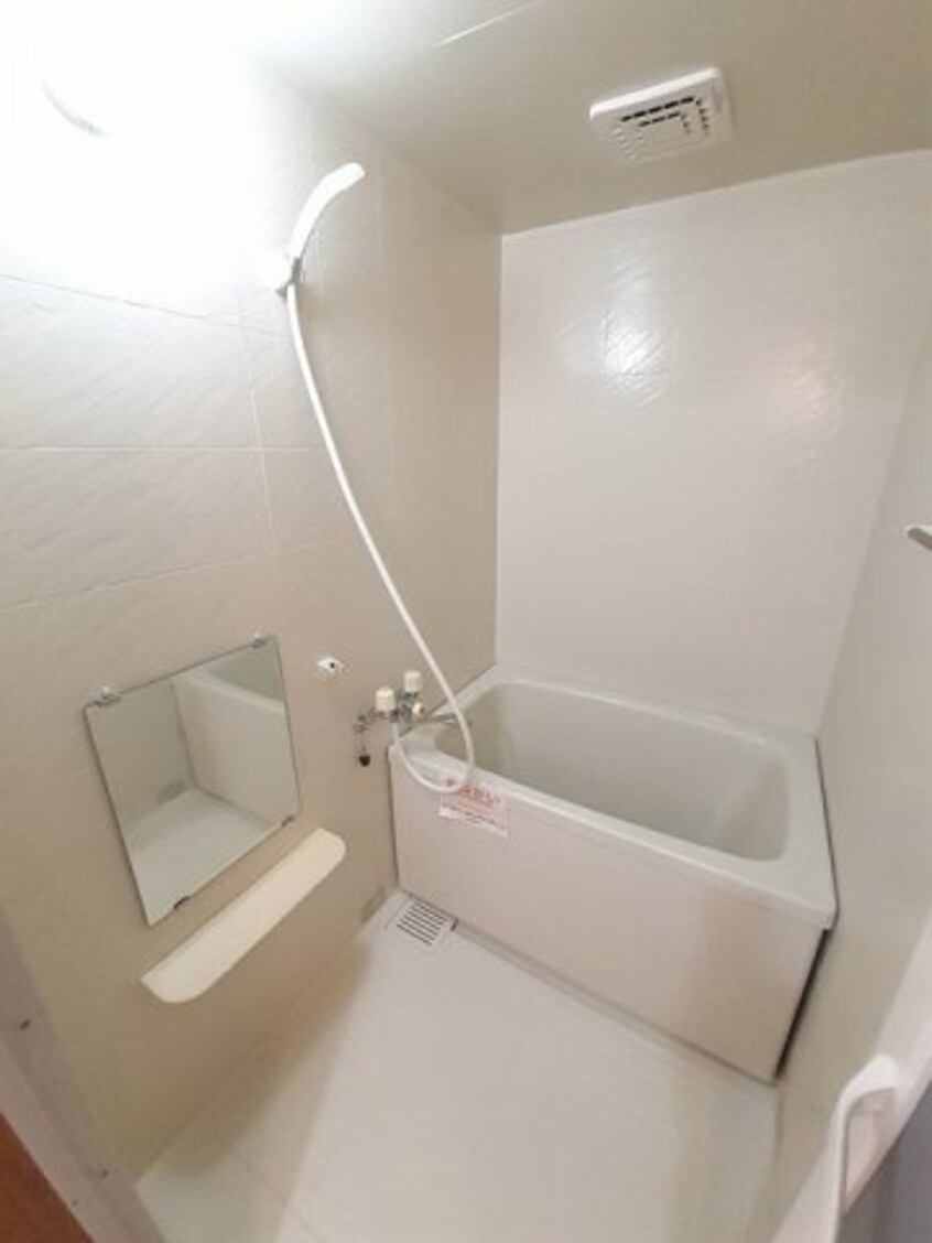  ニューエルディム伏石