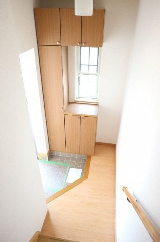  エルピーダＭ　Ｄ棟