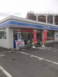 ローソン 丸亀今津町店(コンビニ)まで415m ブランノワール前塩屋