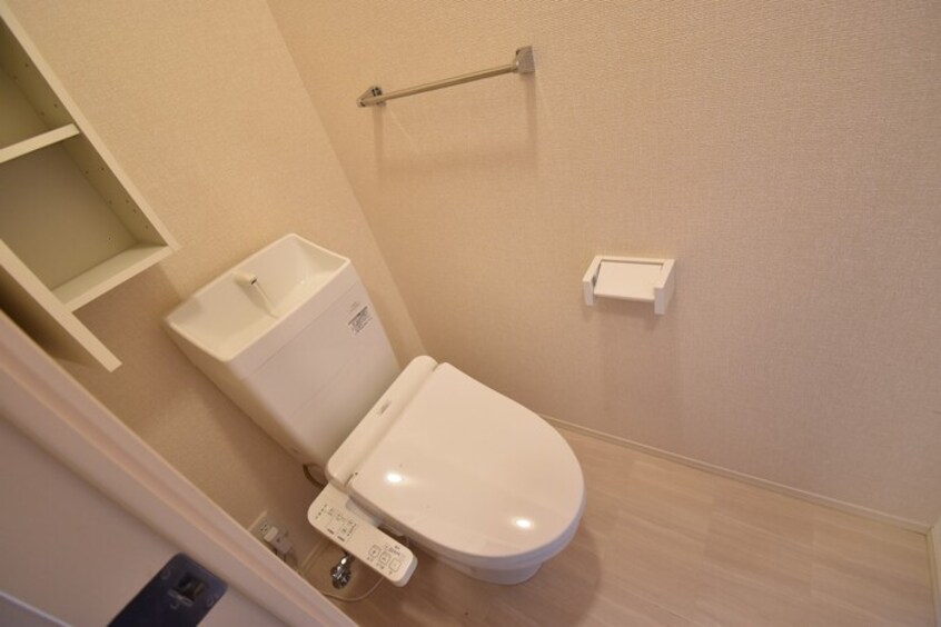  リリックガーデンB棟