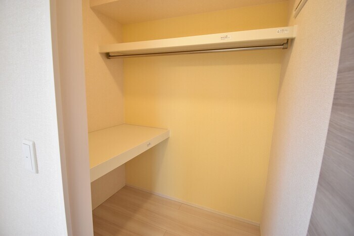  リリックガーデンB棟