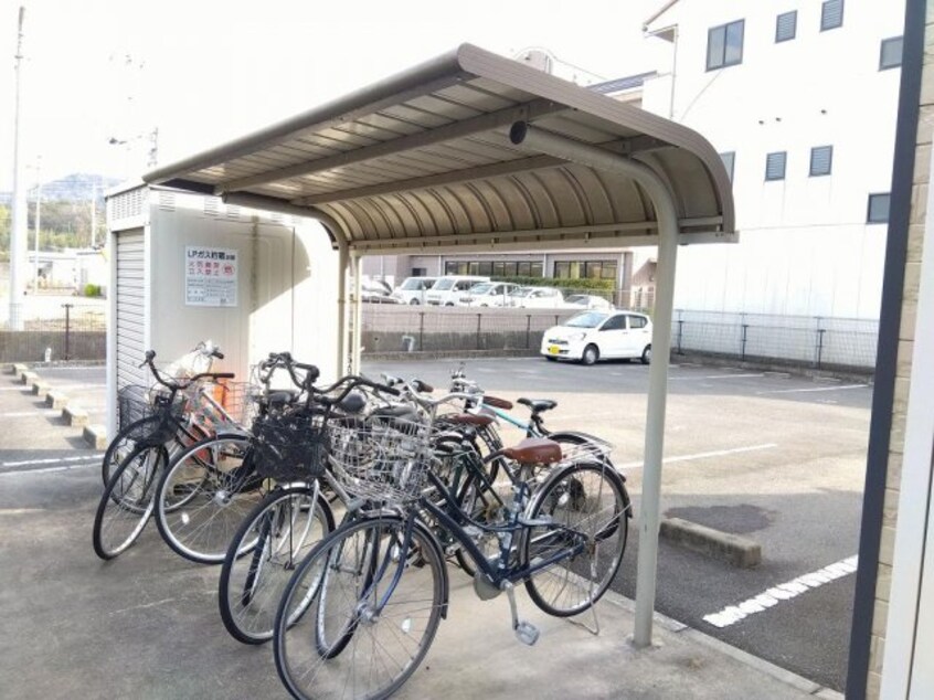  レオパレス松原Ａ