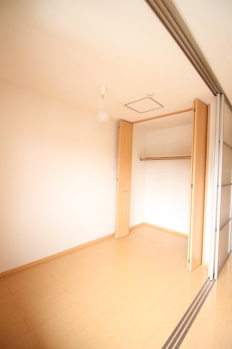  フォンターナ伏石　A棟