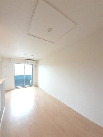  ルミエール・イリゼⅣ