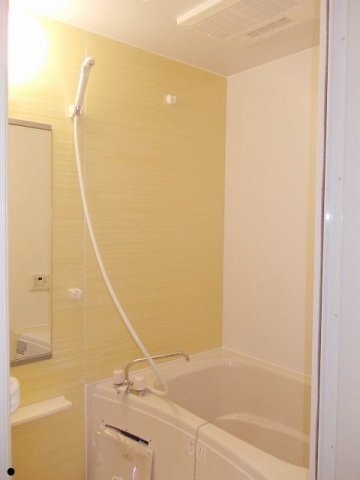 日々の暮らしに欠かせないお風呂です モントレゾール