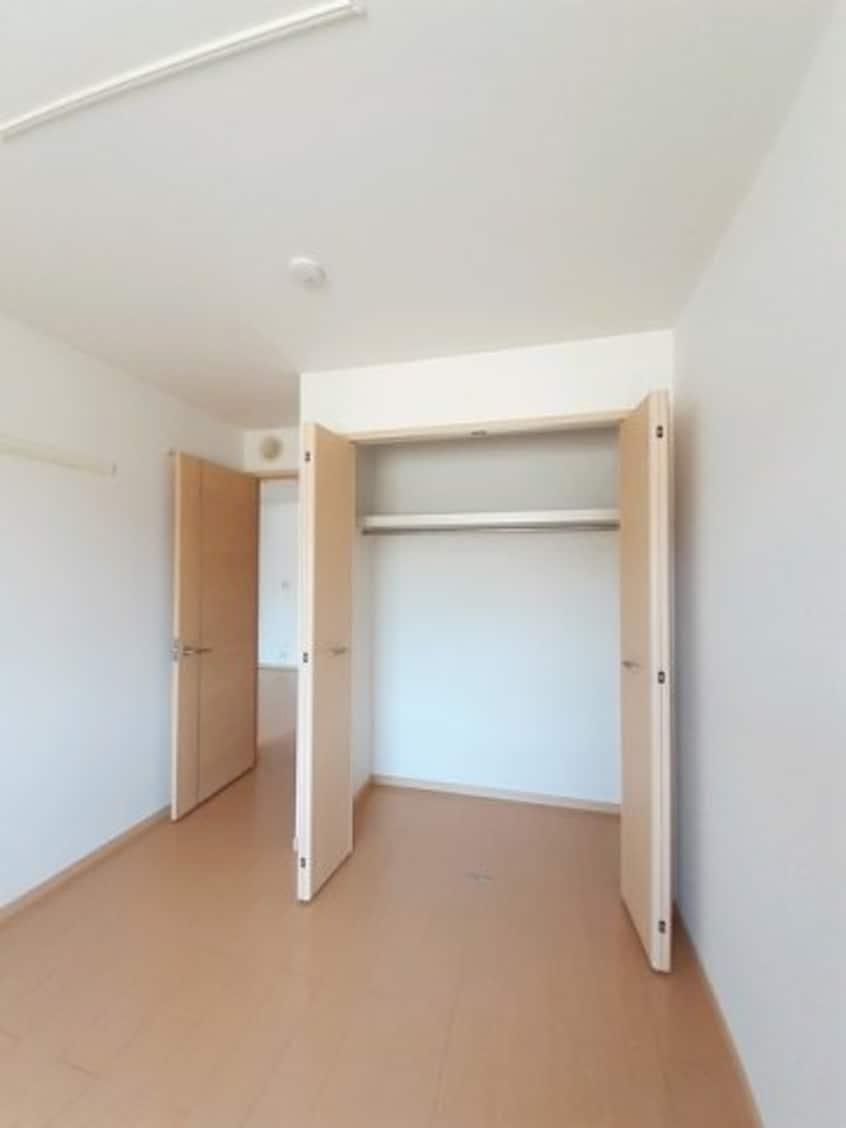  エレガンシア・ブローテⅡ