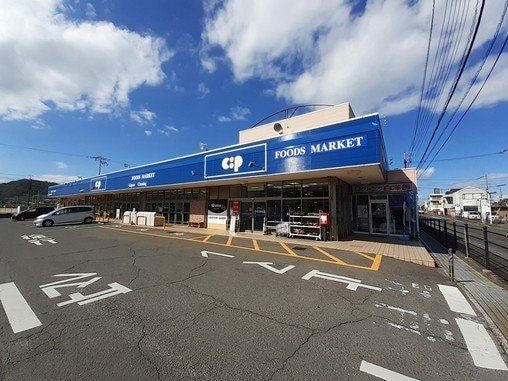 コープ志度店さんまで80m カトレア　グランデ