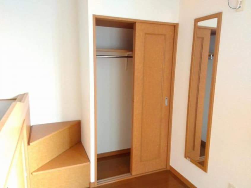  レオパレスさぬき