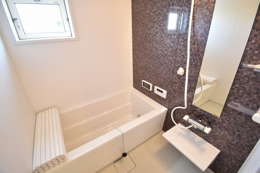  リリックガーデンA棟