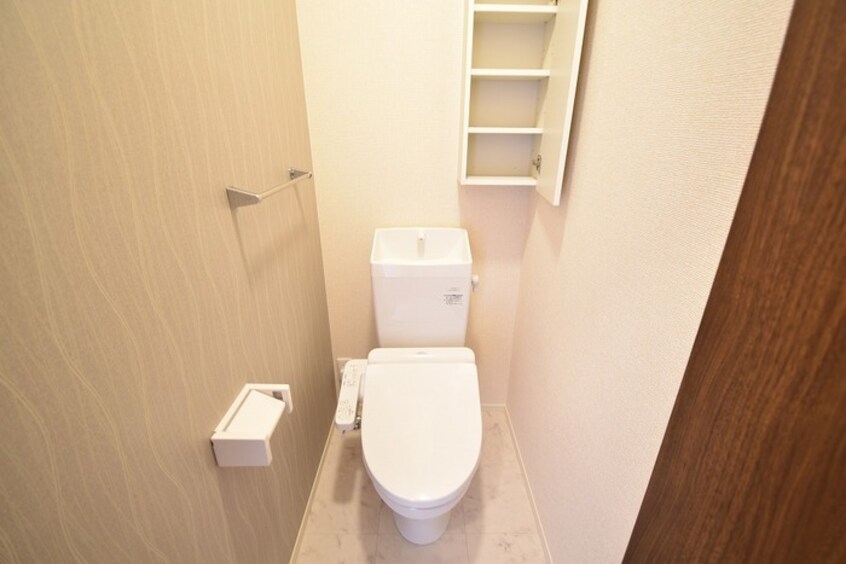  リリックガーデンA棟