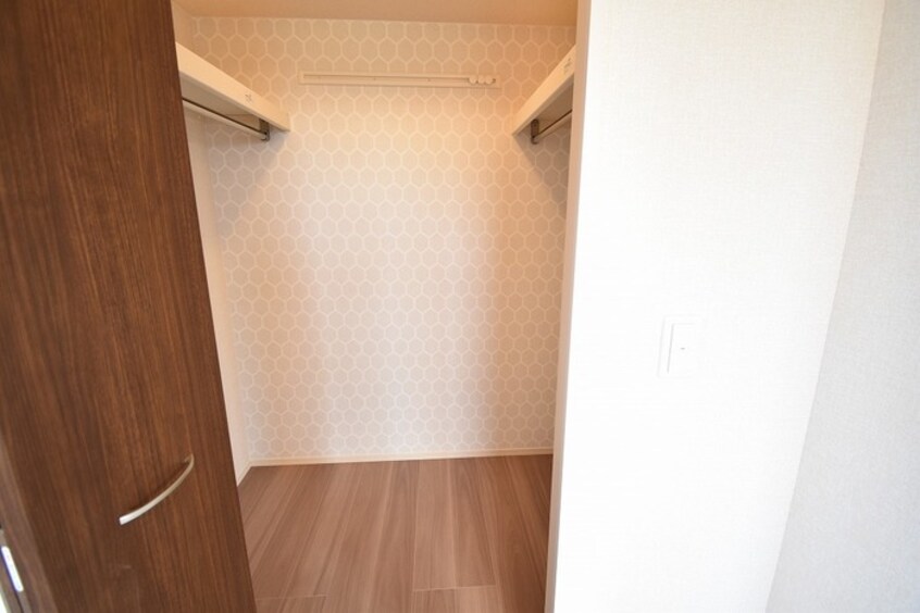  リリックガーデンA棟