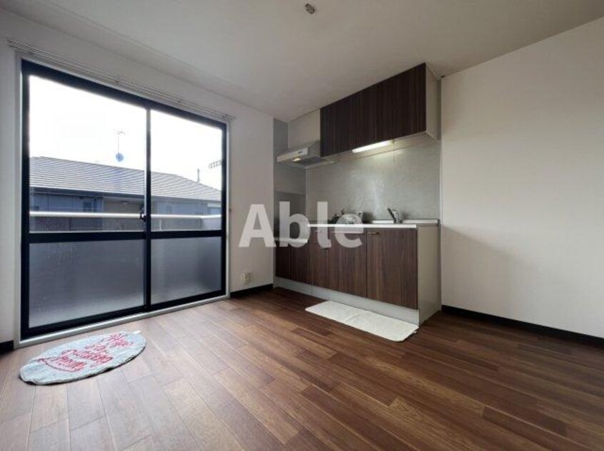  サテライトS　１棟