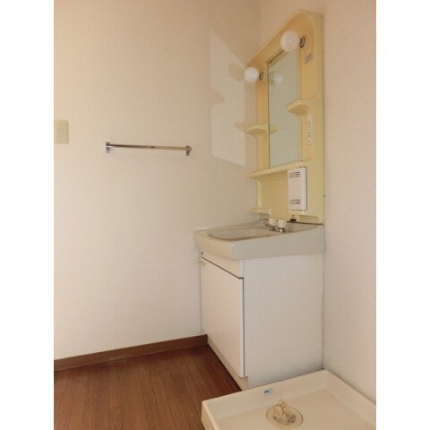  フォブール三幸Ｂ