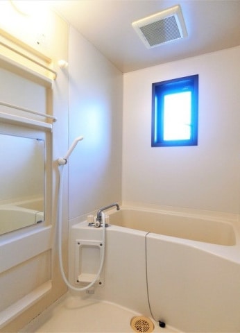  フォブール綾歌