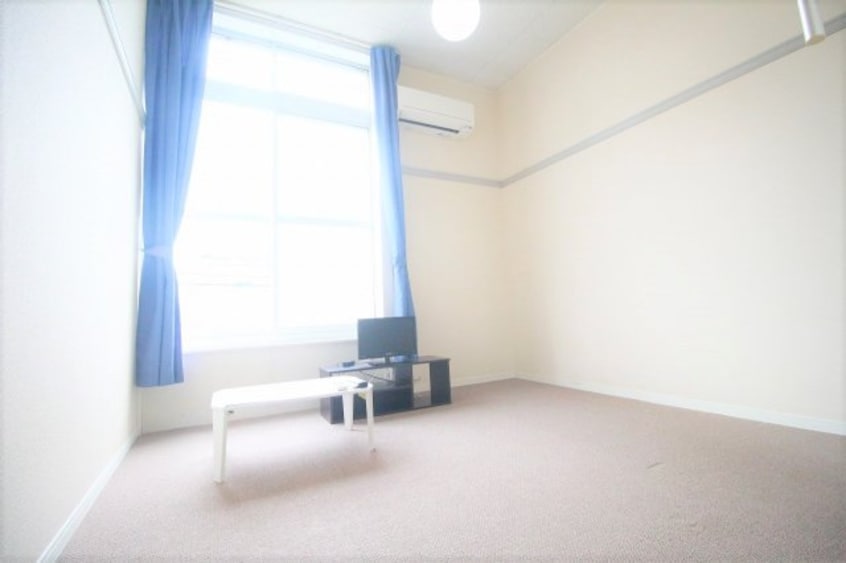  レオパレス志度