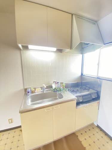  ヘイゼルハイツ　Ｂ棟