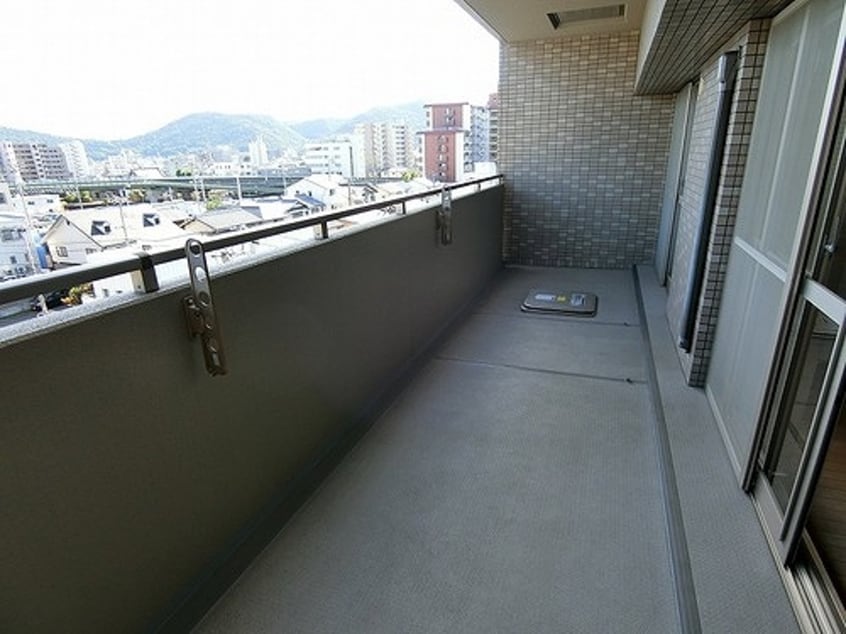 バルコニー（2023/4前回募集時撮影） サーパス浜ノ町ツインタワー