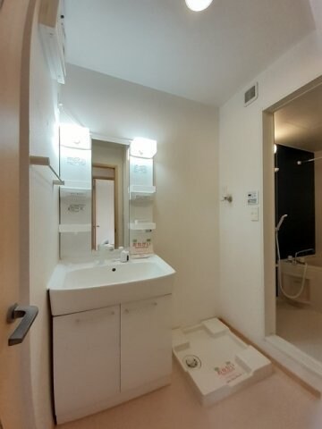  エレガンテＭ　Ｂ