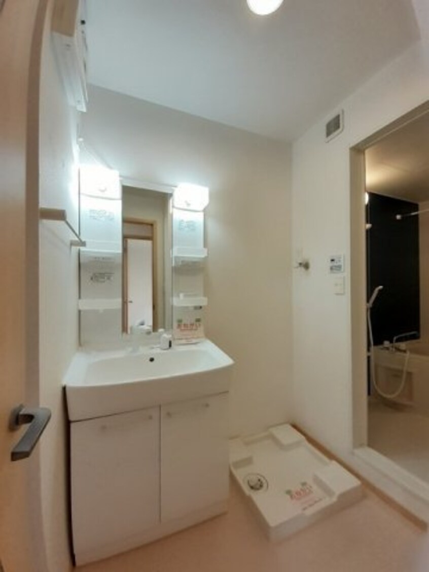  エレガンテＭ　Ｂ