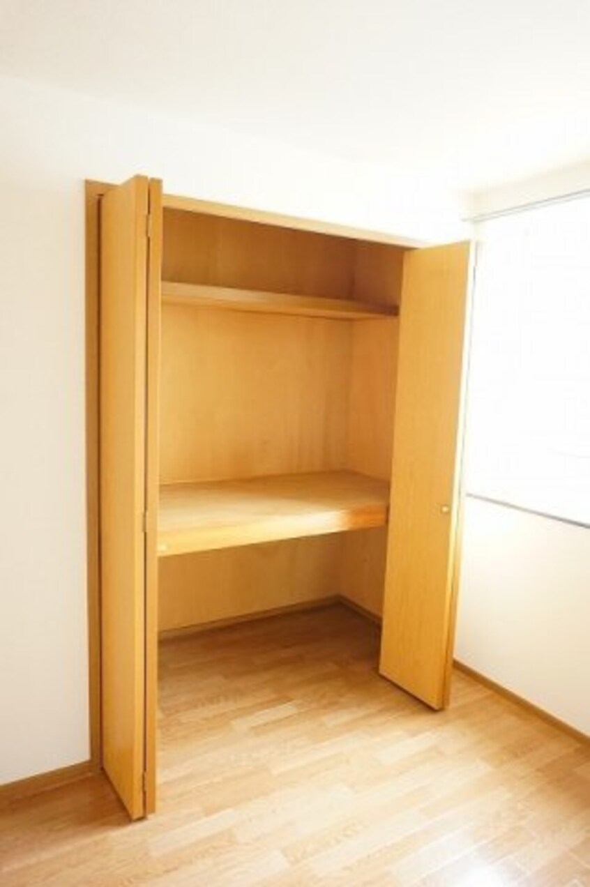  アネックス村山　Ｂ